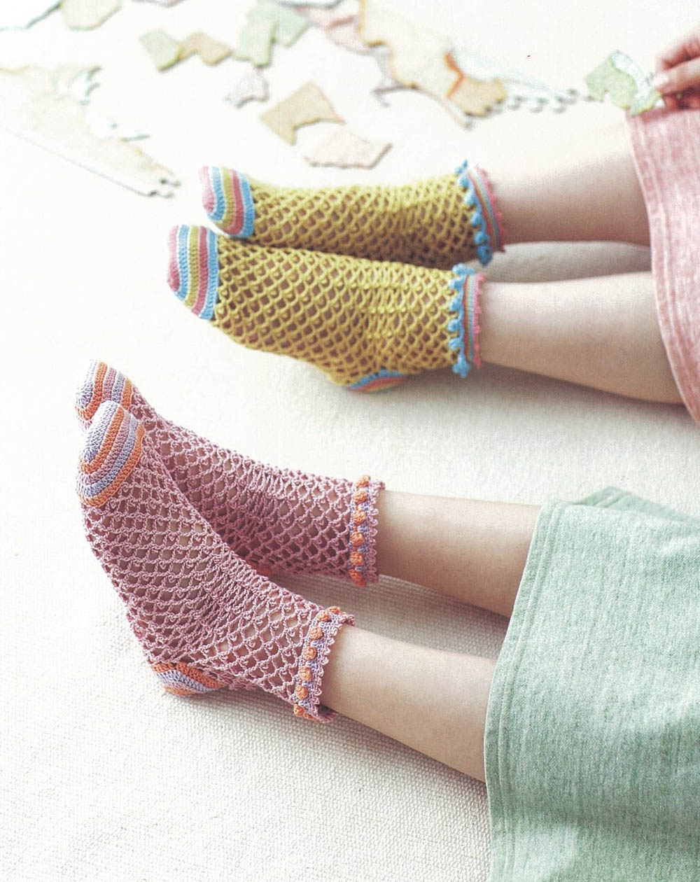 Lacey socks easy crochet